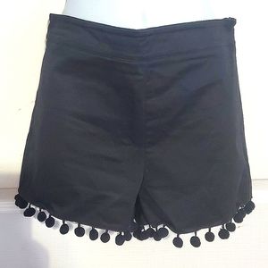 : Black Anna Lane Boutique Pom Pom Shorts Womens  Size small Side Zipper